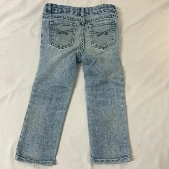 GAP - skinny cut  kids denim jeans. Size 2 - Picture 3 of 4